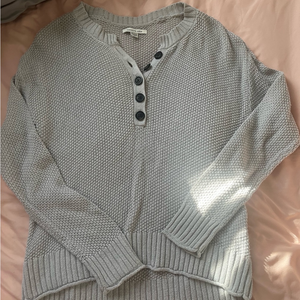 Grey lightweight american eagle sweater!